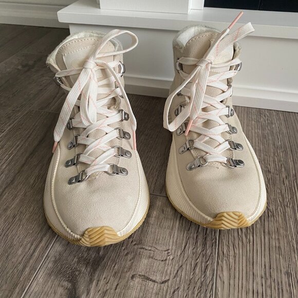 Sorel Out N About Conquest Boots - Picture 2 of 6